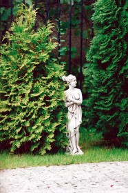 Скульптура античная Купальщица