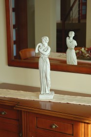 Скульптура античная Римлянка