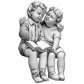 Скульптура Мальчик и девочка с книгой