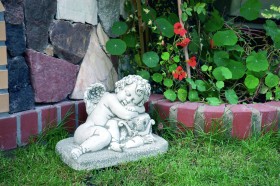 Скульптура античная Амур с луком спящий