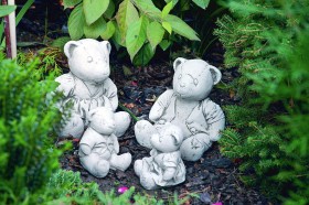 Скульптура Медведь-дочка